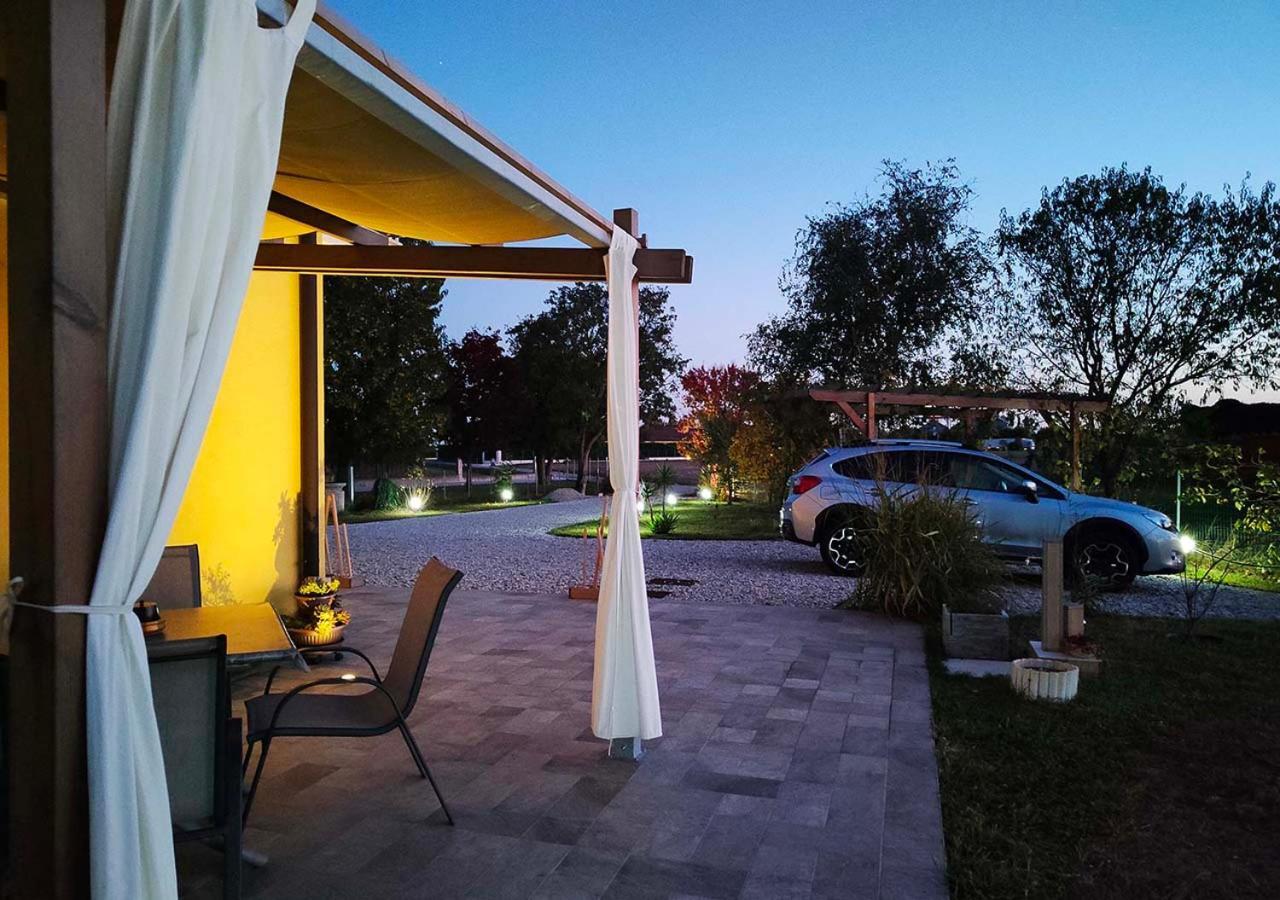 Ferienwohnung Yard 151 Noventa di Piave Exterior foto